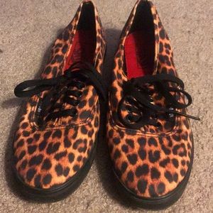 Vans cheetah leopard size 8.5 lo pro low pro